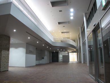 西大寺南ふれあい公園内体験学習施設新築に伴う電気設備工事 百花プラザ 電気設備工事の平松電気工事